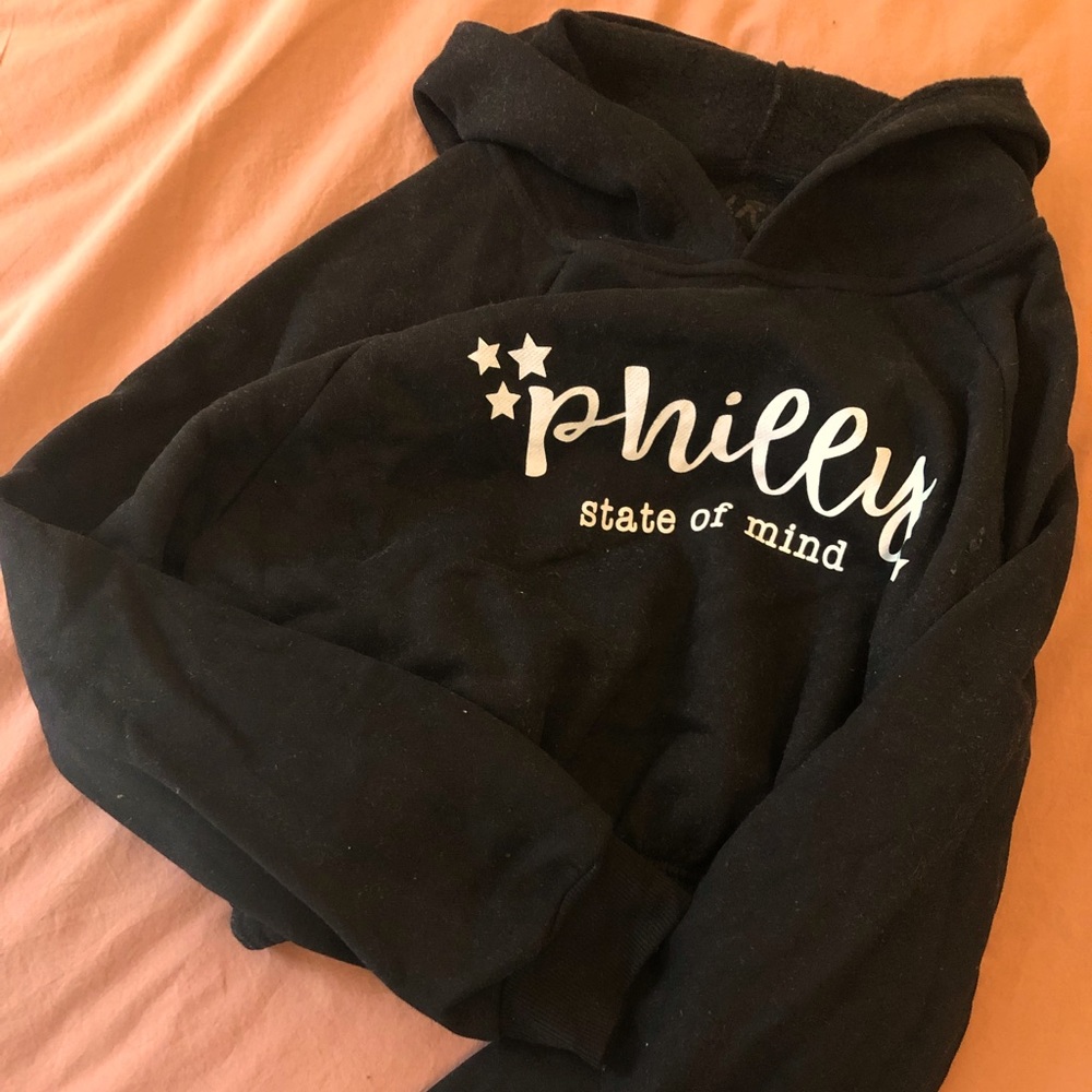 Philly cropped hoodie